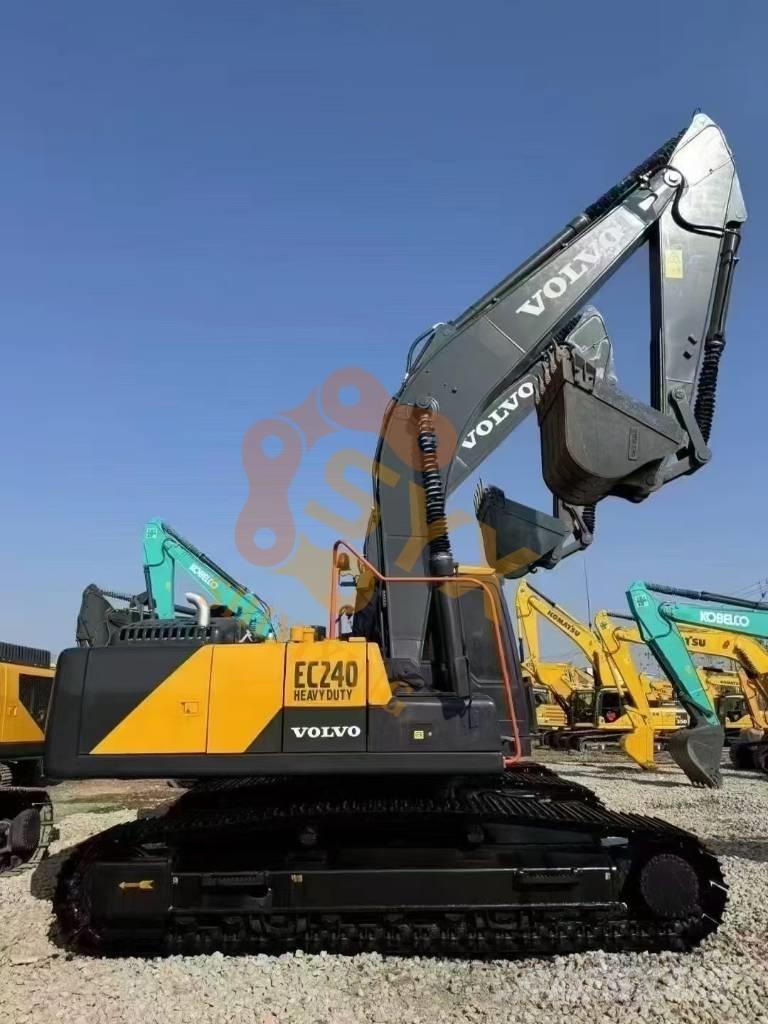 Volvo EC 240 D Pelle sur chenilles