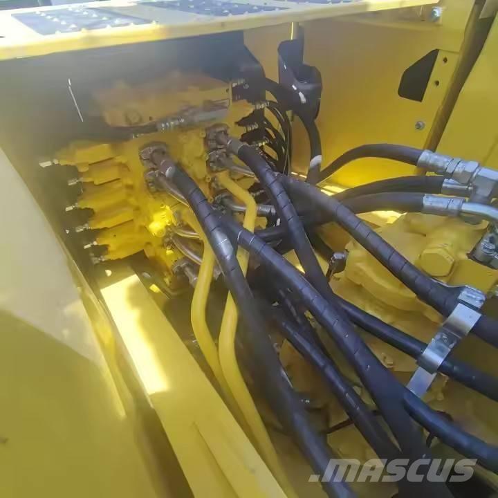 Komatsu PC 270 Pelle sur chenilles