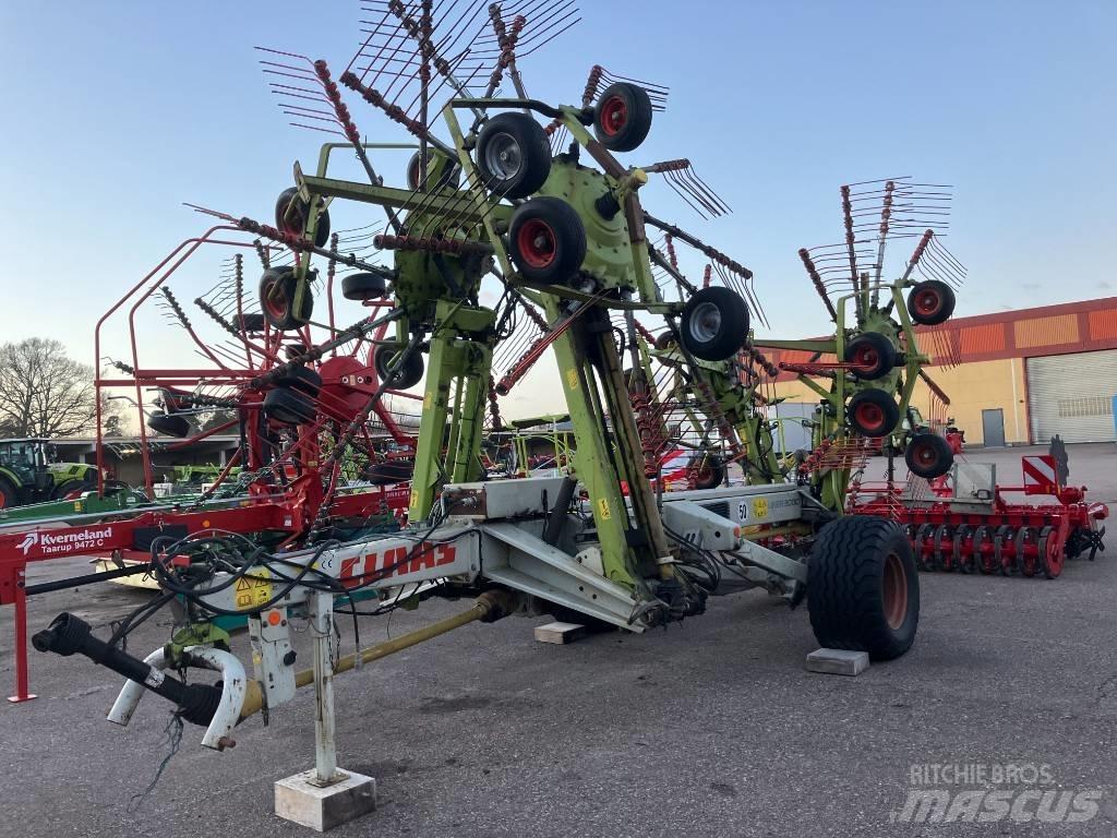 CLAAS Liner 3000 Andaineur