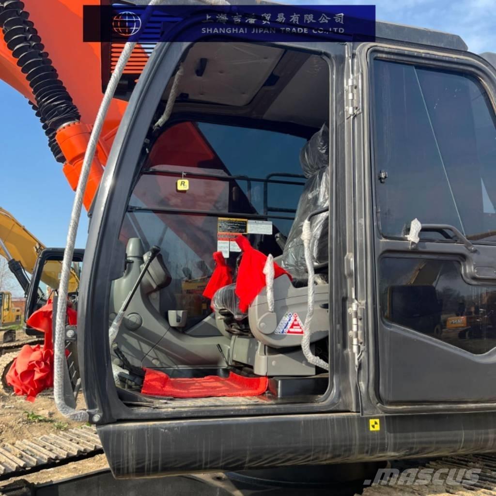Hitachi ZX 240 Pelle sur chenilles