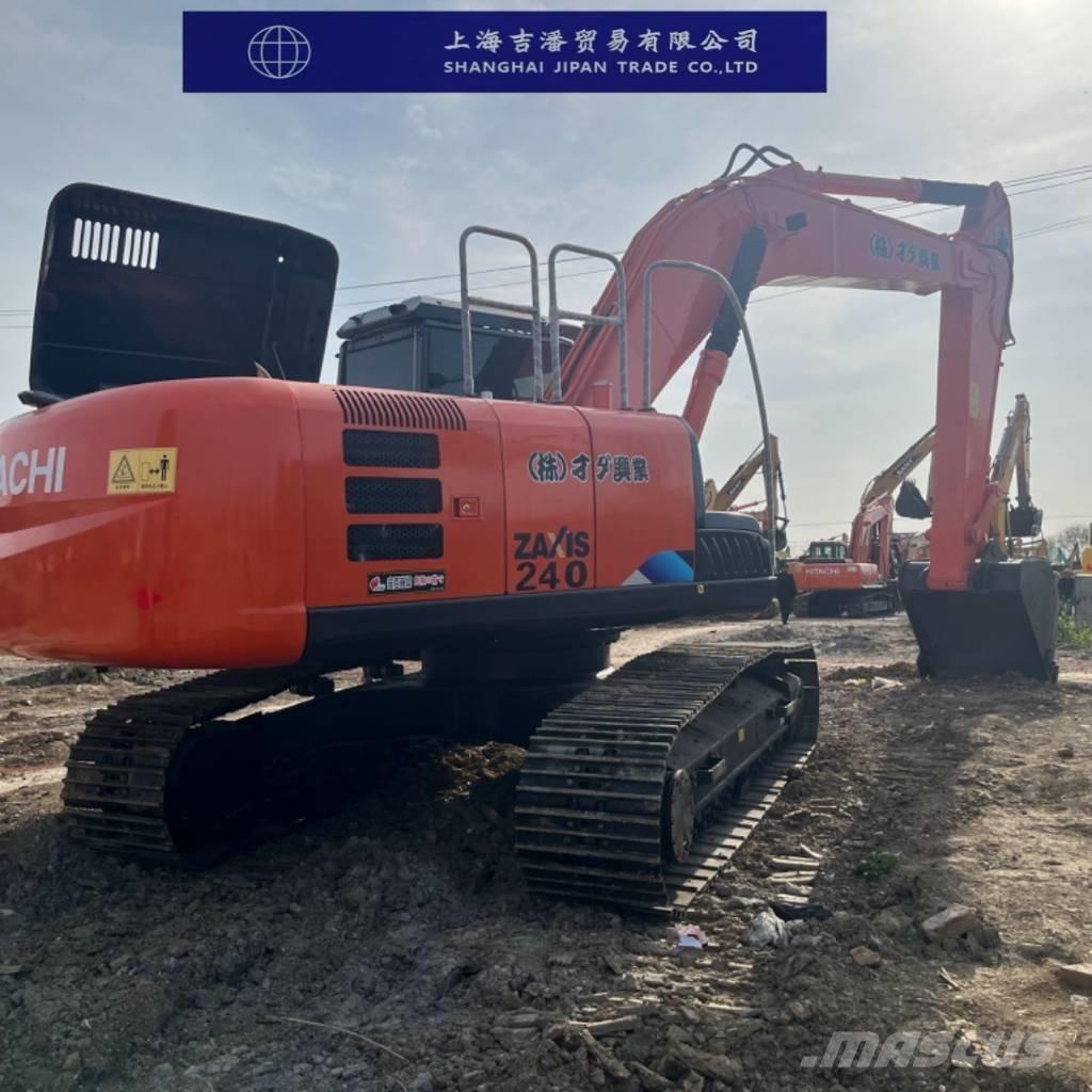 Hitachi ZX 240 Pelle sur chenilles