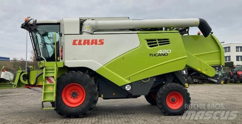 CLAAS TUCANO 420 Moissonneuse batteuse