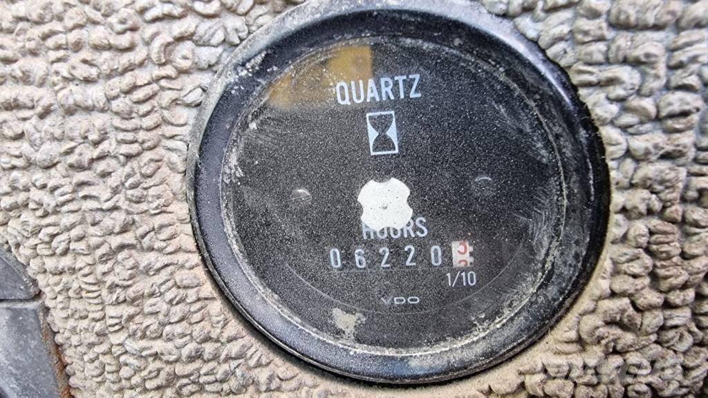 Champion 726 A Niveleuse