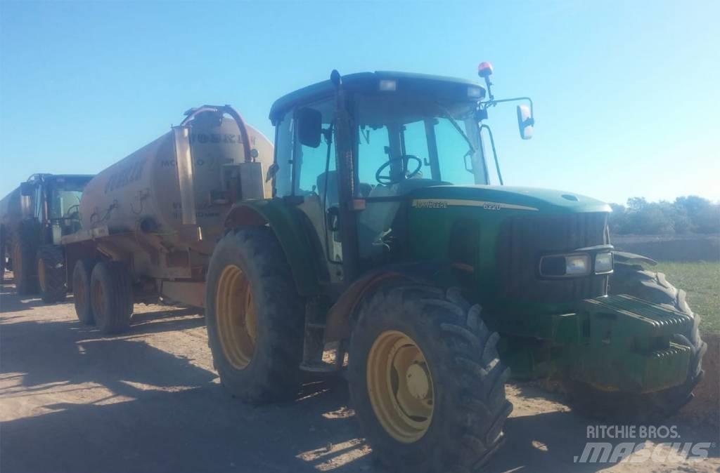 John Deere 6220 Tracteur