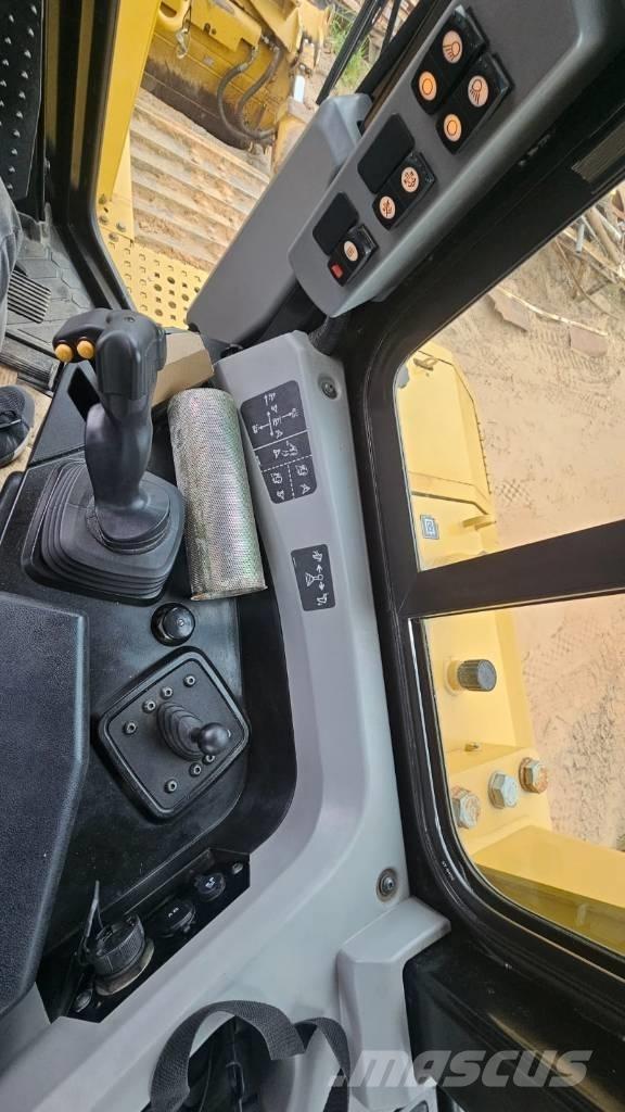 CAT D 6 T LGP Bouteurs sur chenilles