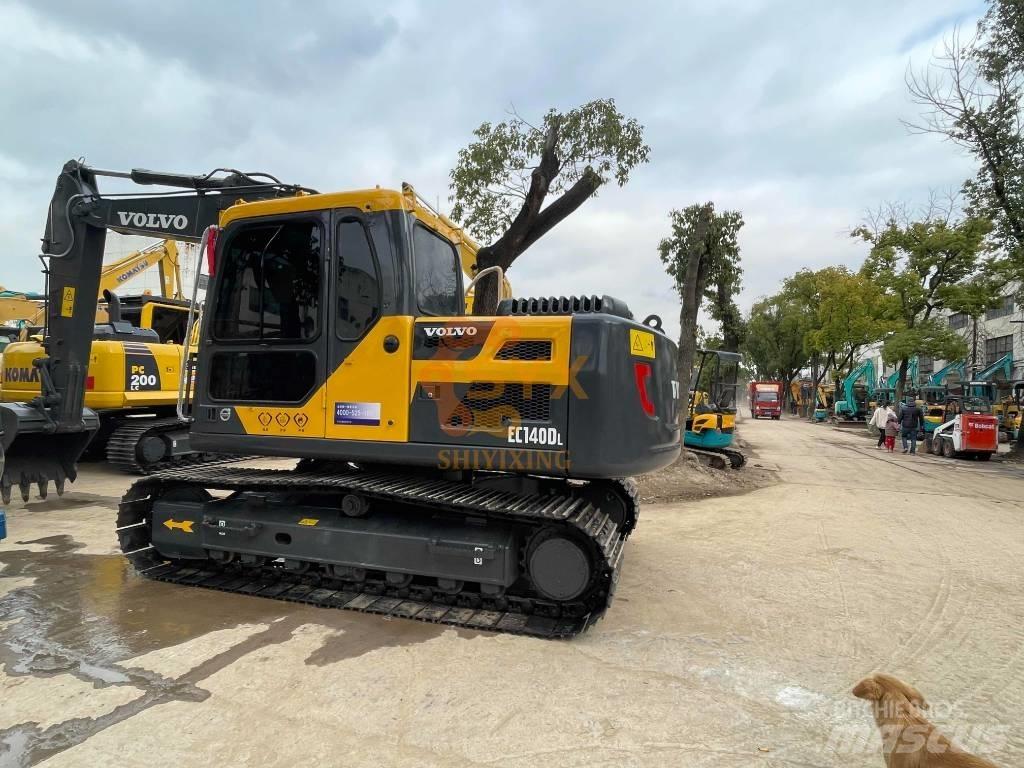 Volvo EC 140 DL Pelle sur chenilles