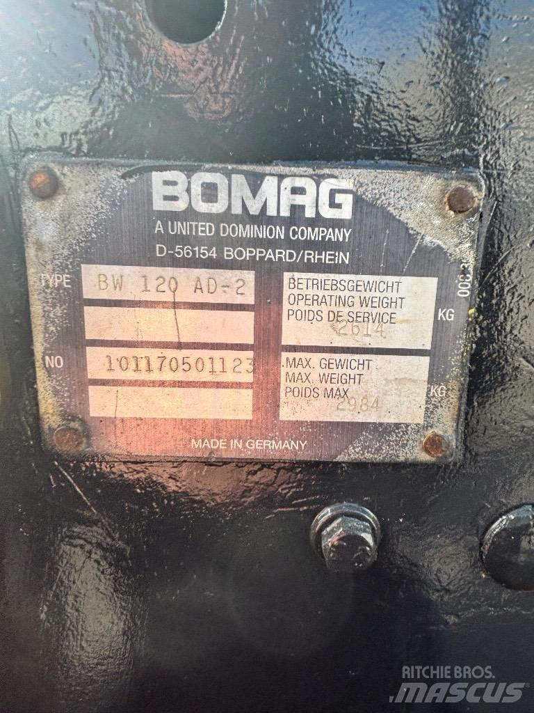 Bomag BW 120 AD-2 Rouleaux tandem