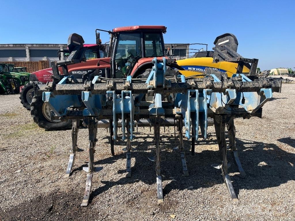 Sicma T-REX 3000 Déchaumeur, cultivateur