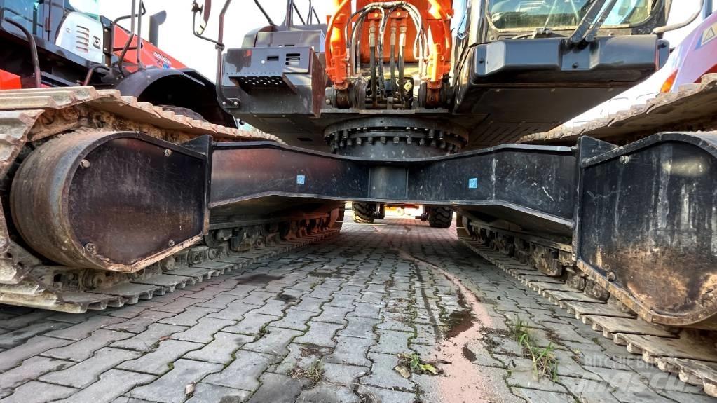 Hitachi ZX300LC-7 Pelle sur chenilles