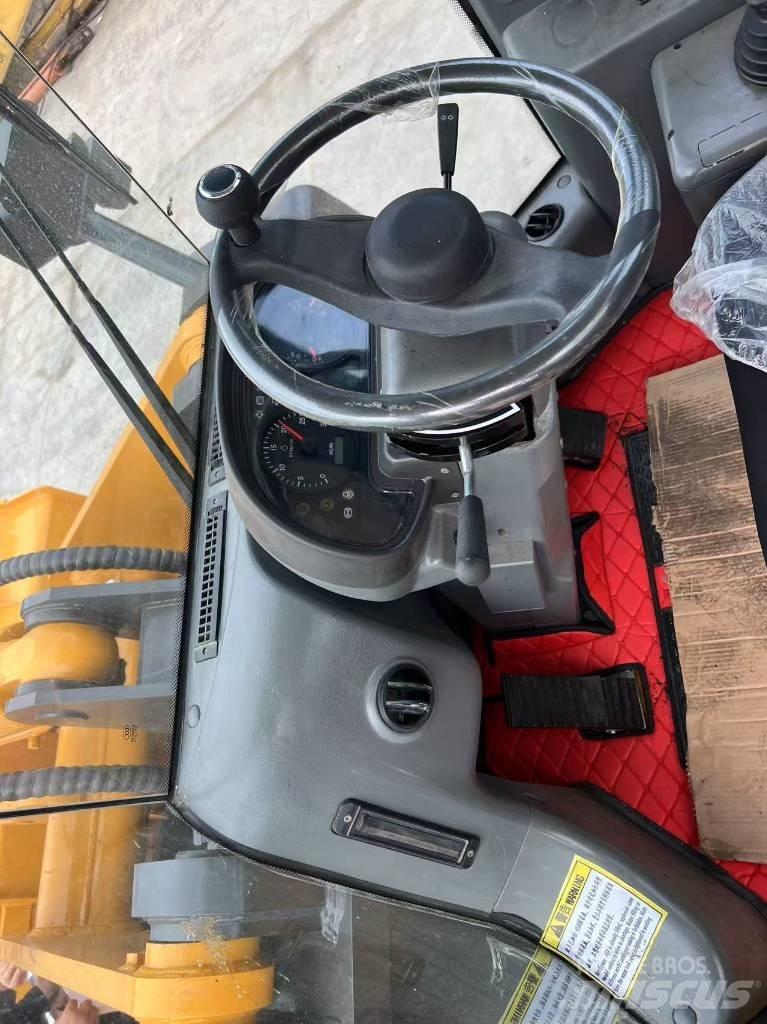 SDLG LG 956 L Chargeuse sur pneus