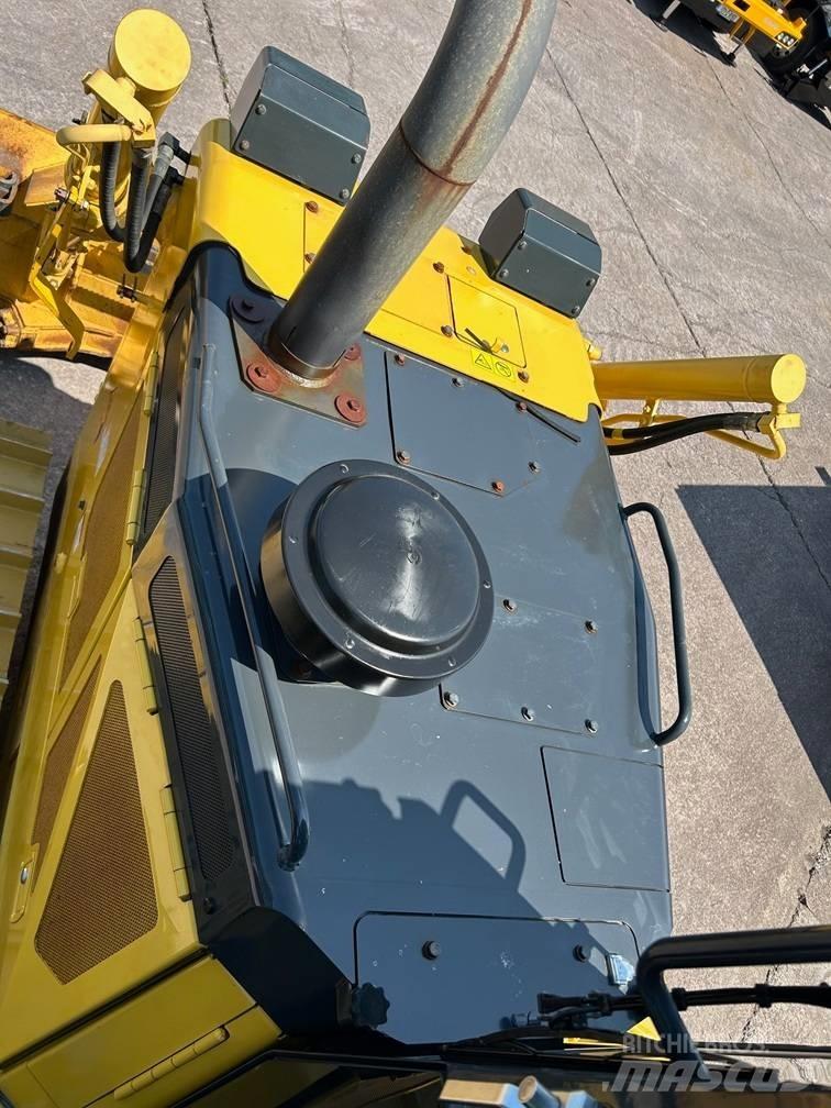 Komatsu D 65 PX-18 Bouteurs sur chenilles