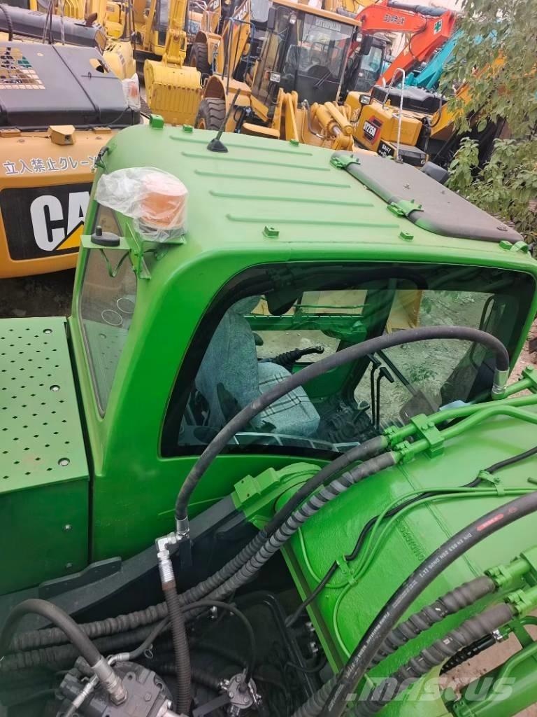 Hyundai R 305 LC-9T Pelle sur chenilles