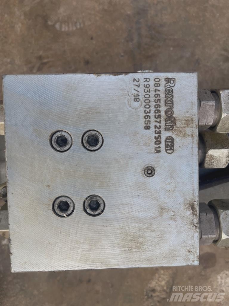 Liebherr A 910 Comp Hydraulique