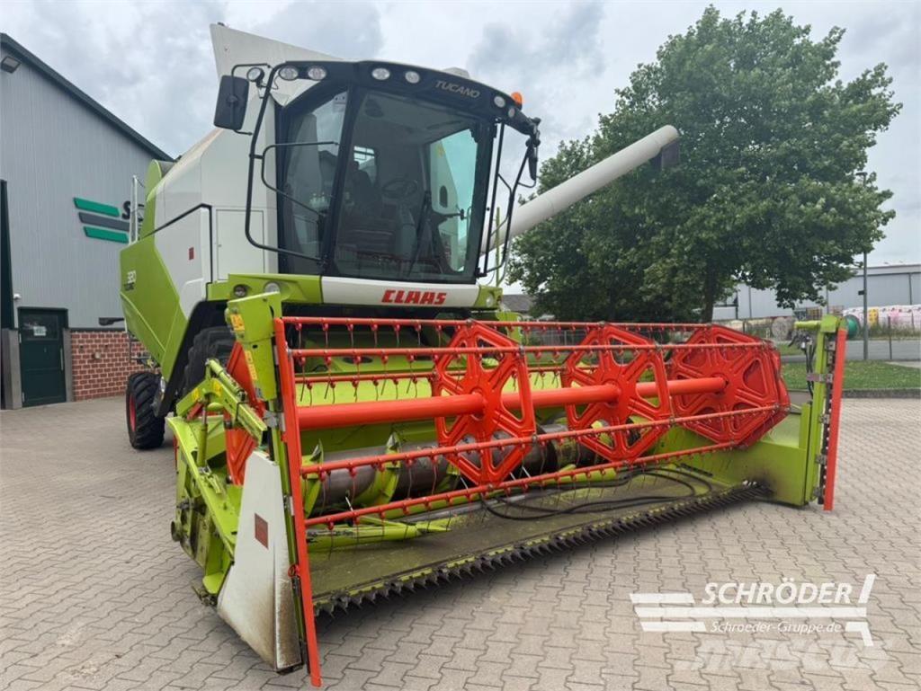 CLAAS TUCANO 320 Moissonneuse batteuse