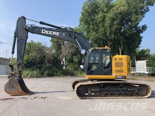 DEERE 245G LC Pelle sur chenilles