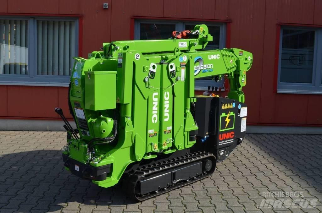 Unic ECO URW-095 Mini grue