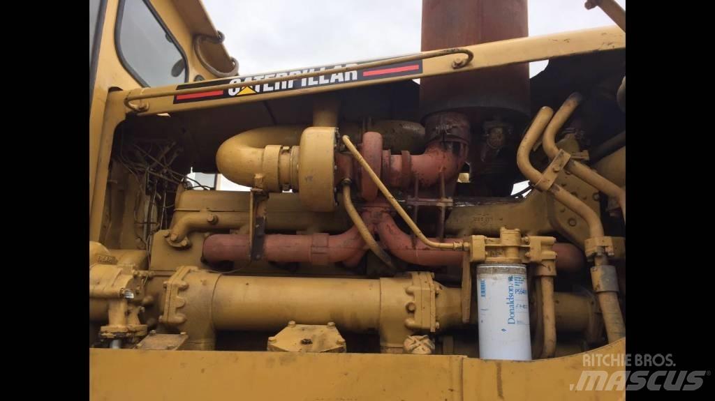CAT D 9 G Bouteurs sur chenilles