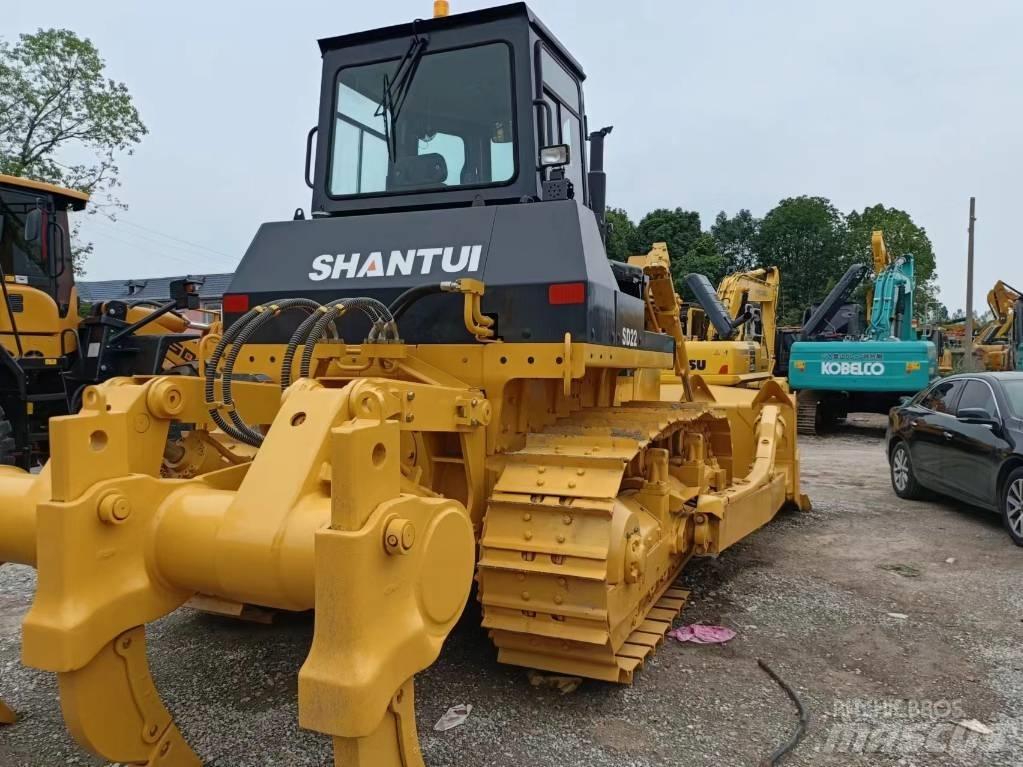 Shantui D22 Bouteurs sur chenilles