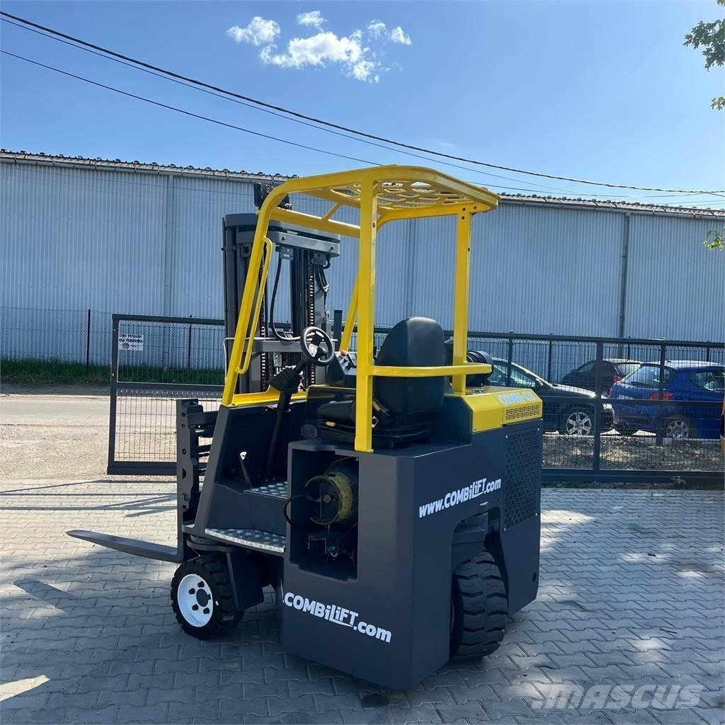 Combilift CBE 3000 Chariot multidirectionnel