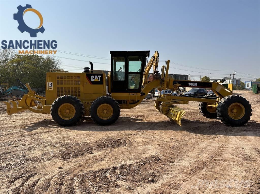 CAT 140H Niveleuse