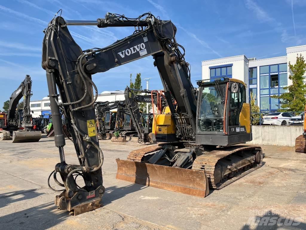 Volvo ECR235EL Pelle sur chenilles