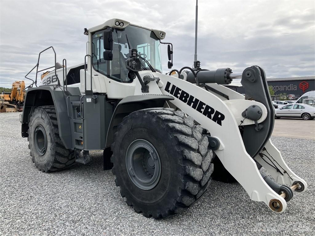 Liebherr L586 Xpower Chargeuse sur pneus