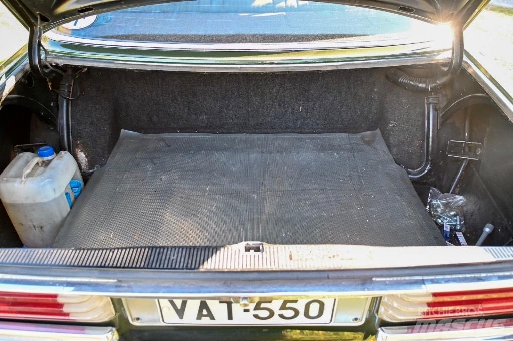 Mercedes-Benz 350 SE Voiture