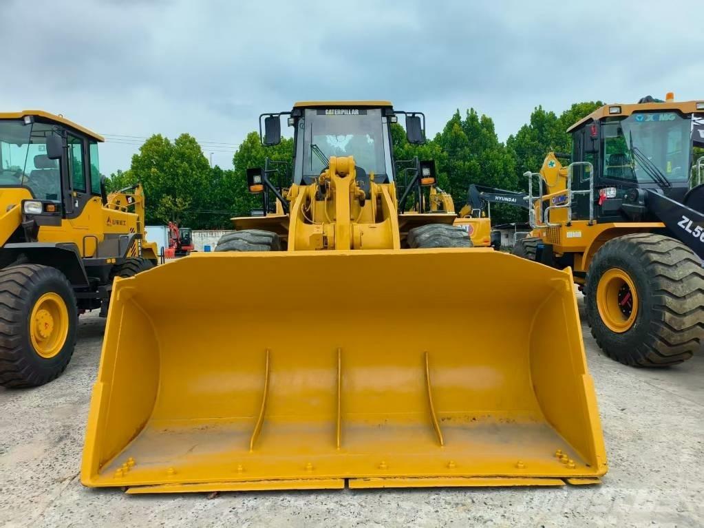 CAT 966 H Chargeuse sur pneus