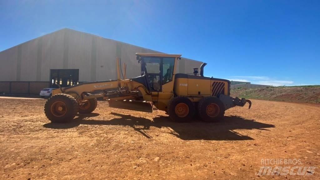 Volvo G 940 Niveleuse