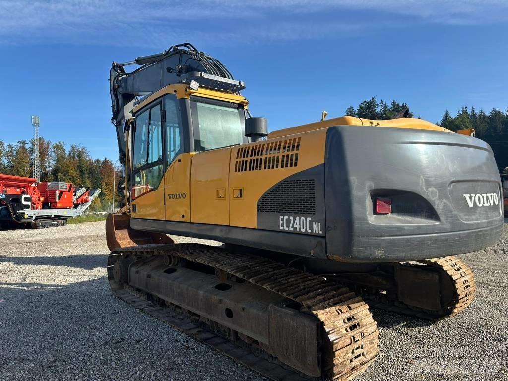 Volvo EC 240 C N L Pelle sur chenilles
