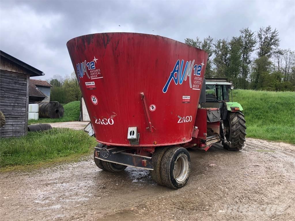 Vicon AVM 12 Convoyeur d´aliments