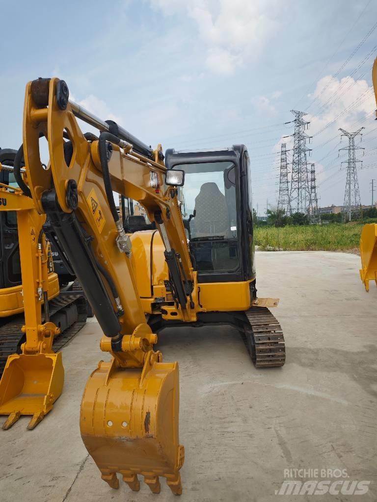 CAT 303.5 E CR Mini pelle < 7t
