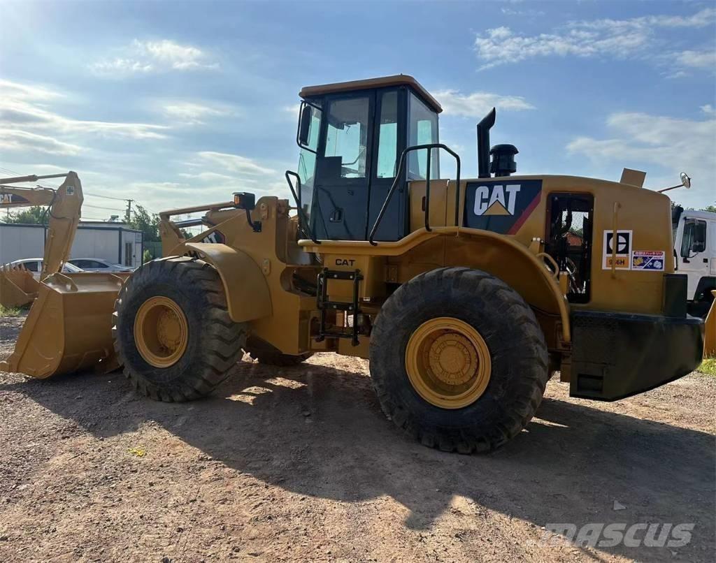 CAT 966H Chargeuse sur pneus