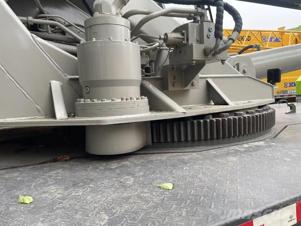 Zoomlion 25 Ton Grues tout terrain