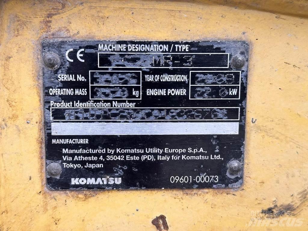 Komatsu PC30 Mini pelle < 7t