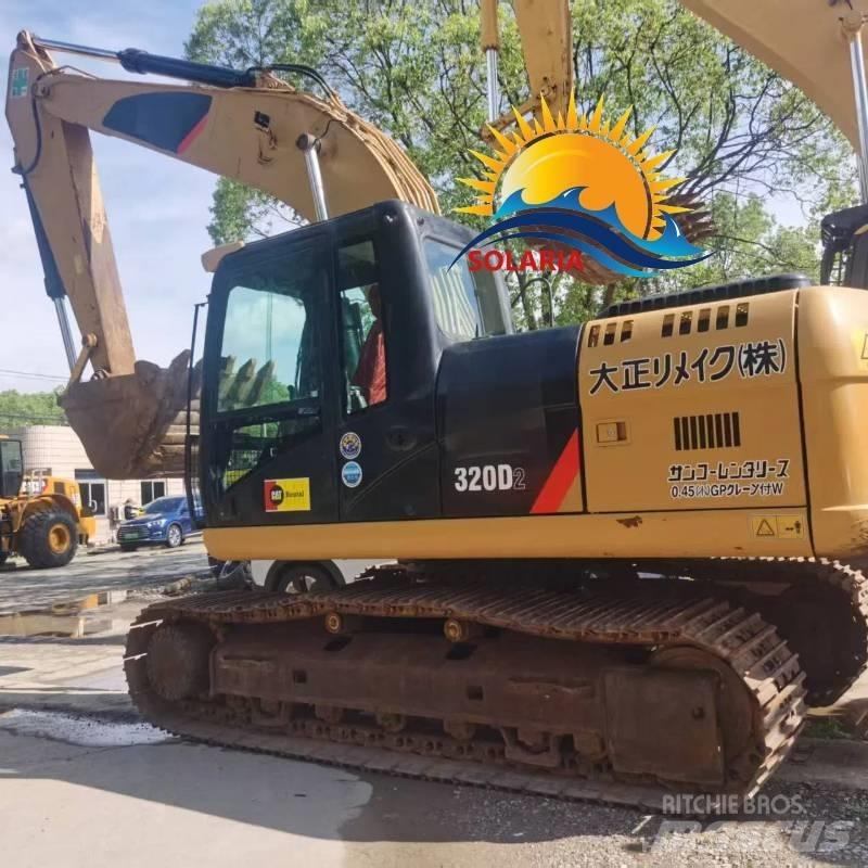 CAT 320d2 Pelle sur chenilles