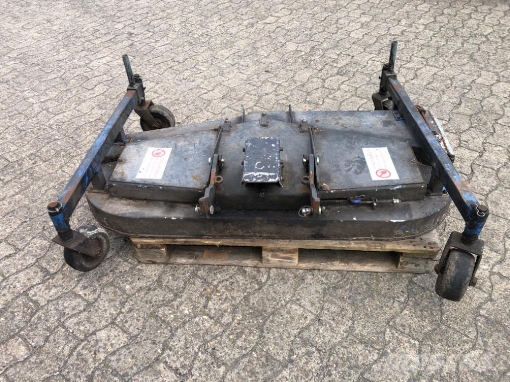 Iseki SSM 60 Mähwerk Accessoires d'attache pour tracteurs compacts