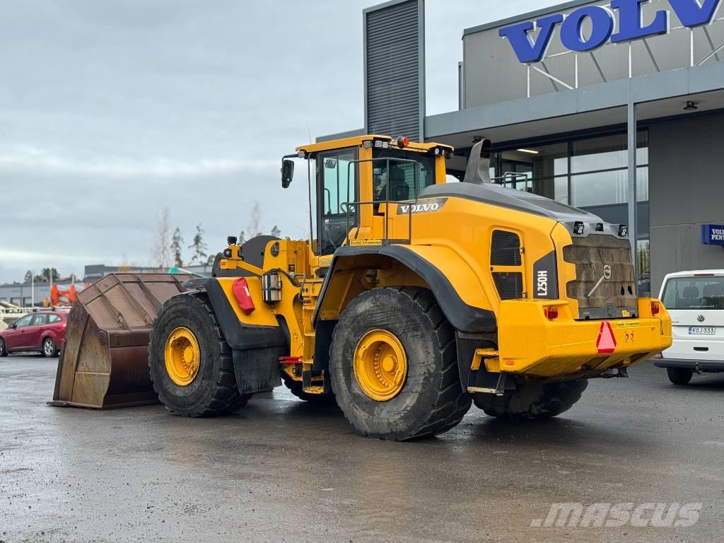 Volvo L 250 H Chargeuse sur pneus