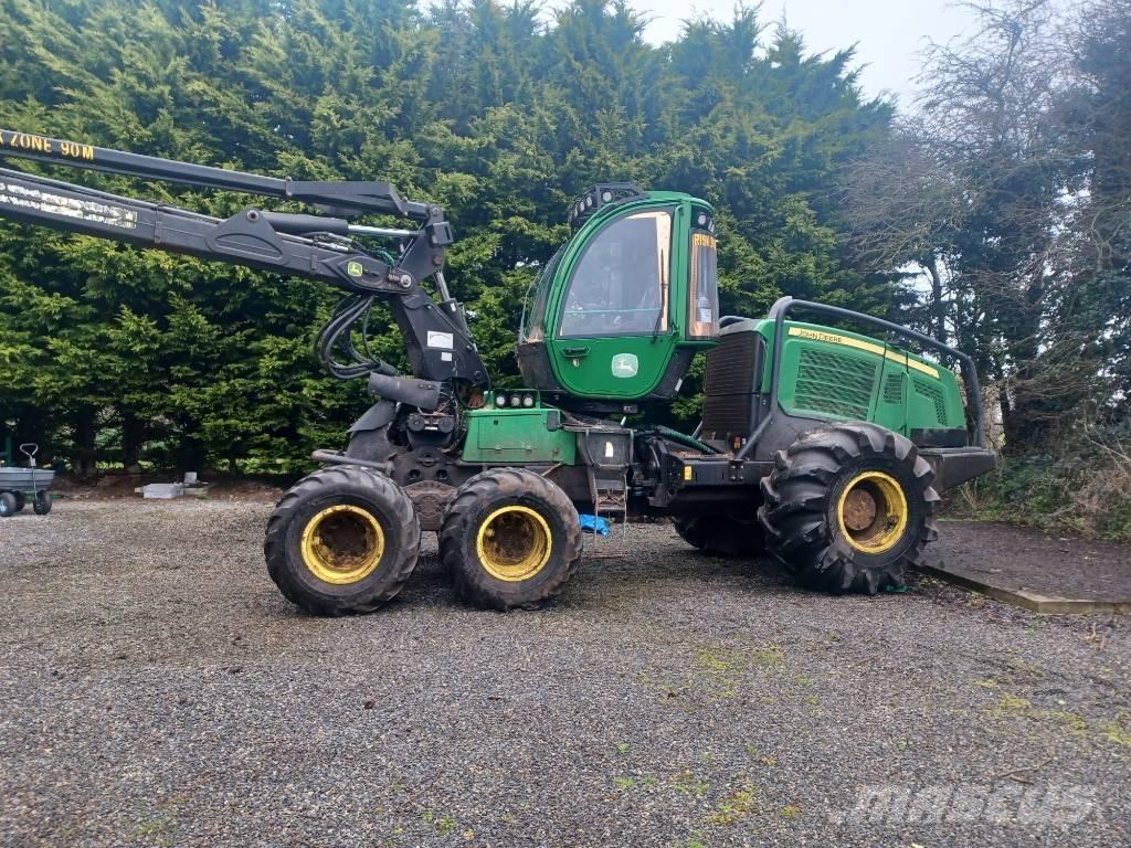 John Deere 1070e Abatteuse