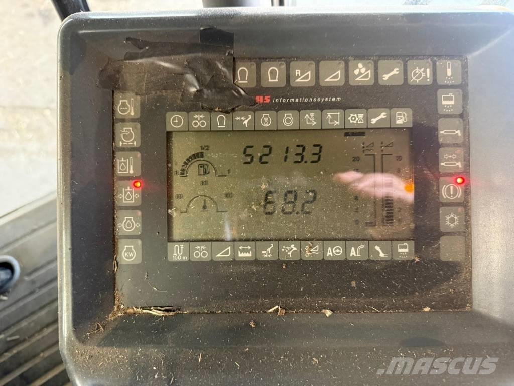 CLAAS Jaguar 900 Ensileuse automotrice