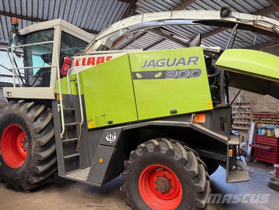 CLAAS Jaguar 900 Ensileuse automotrice