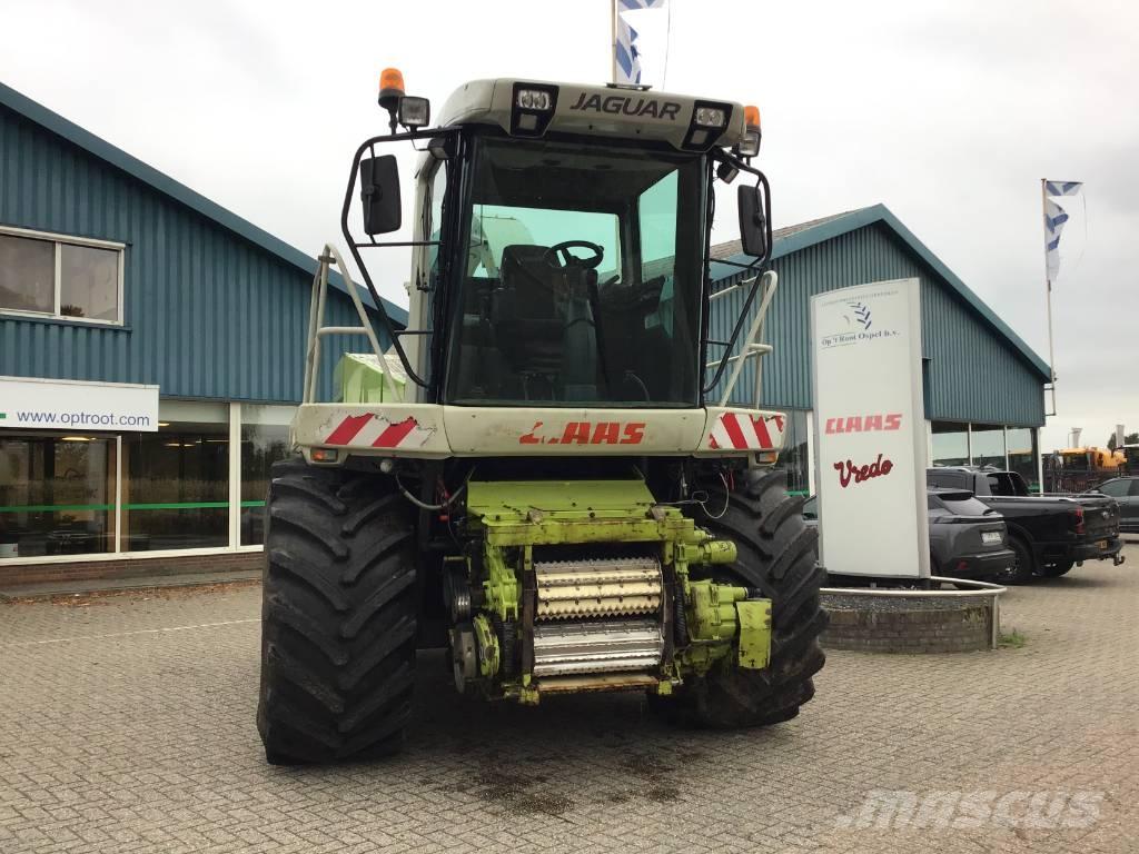 CLAAS Jaguar 900 Moissonneuse batteuse