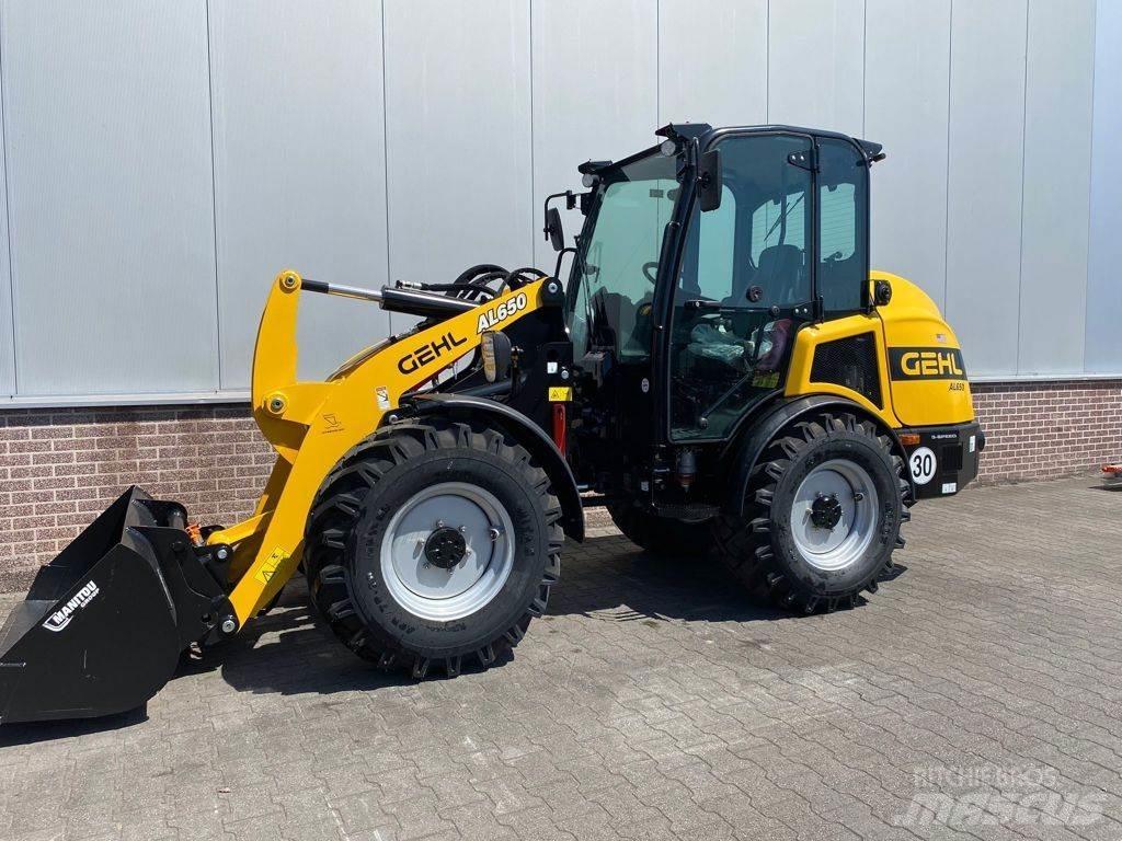 Gehl AL650 Chargeuse sur pneus