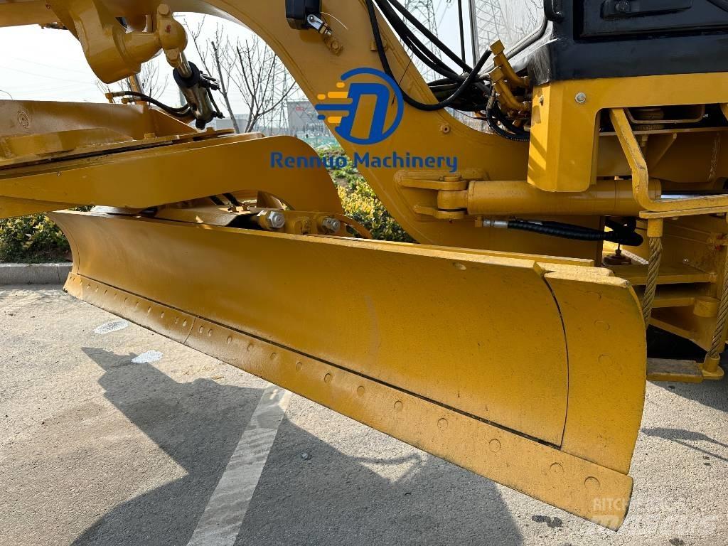 CAT 140K Niveleuse
