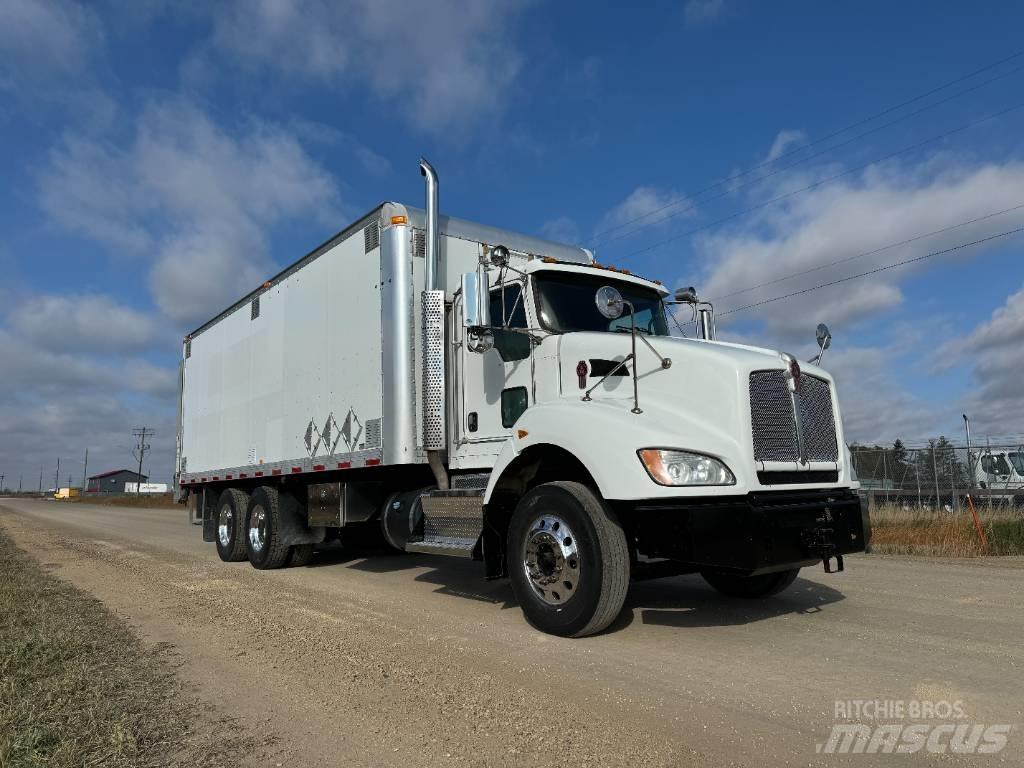 Kenworth T 440 Camion Fourgon