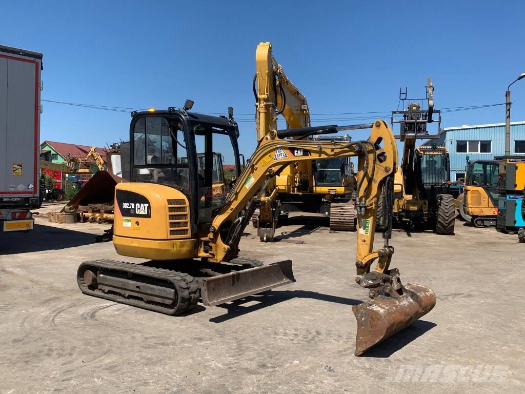 CAT 302.7 CR Mini pelle < 7t