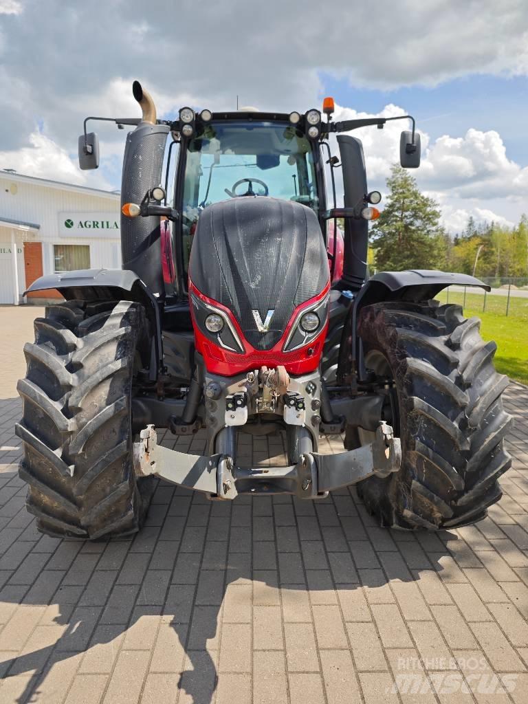 Valtra T 214 D Tracteur