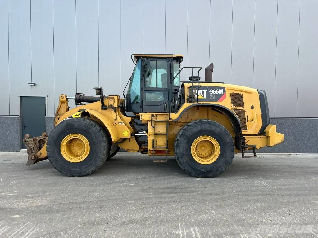 CAT 966 M XE Chargeuse sur pneus