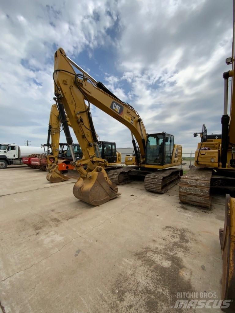 CAT 323 Pelle sur chenilles