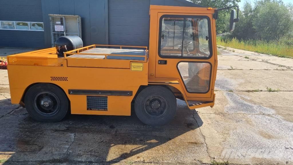 Volk EFZ 80 N Tracteur routier